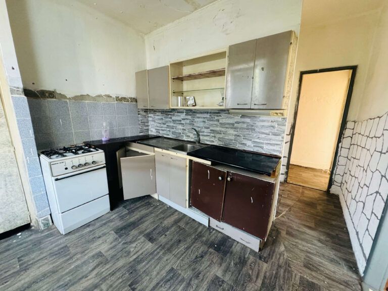 Na predaj 3 izbový byt – tehlový, slnečný, voľný ihneď, 64 m², Michalovce.