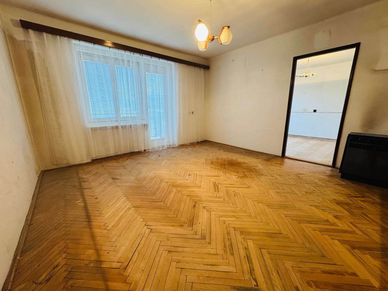 3 izbový tehlový byt, 85 m² (úp), balkón, garáž (cca 20m²), záhrada (cca 80m²), Trebišov, fotka 5